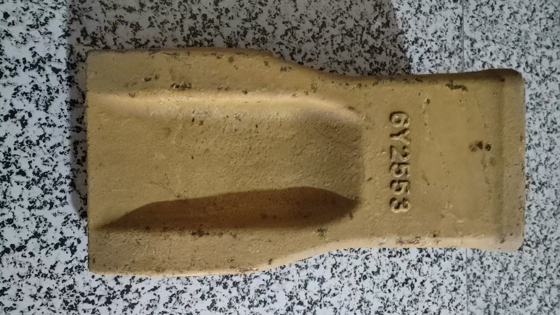 6Y2553